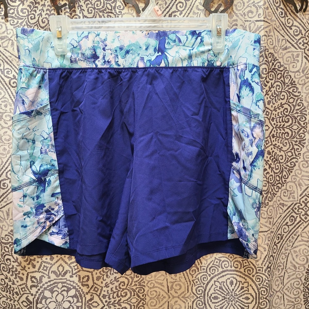 Tek Gear DryTek Athletic Shorts Womens Large Navy Blue Watercolor Floral Pockets